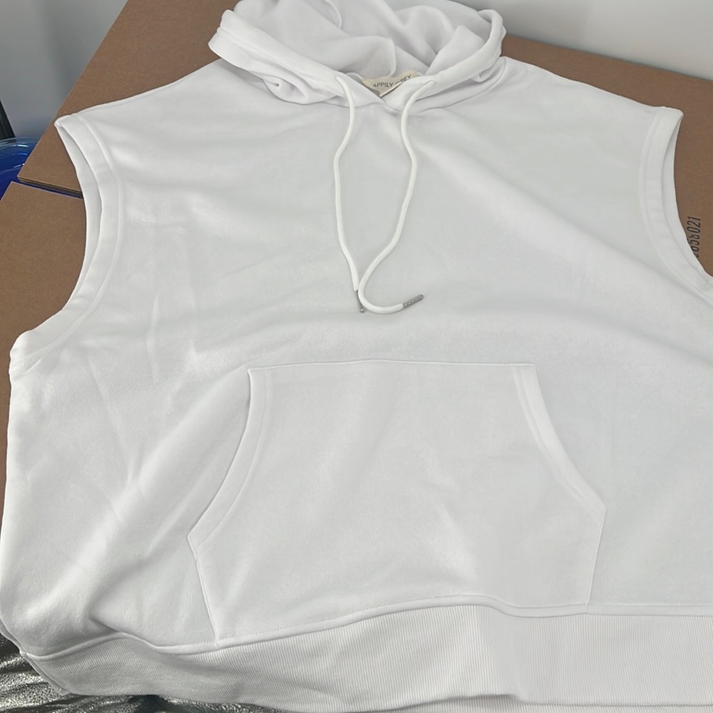 Happily Grey Sleeveless Hoodie NWOT